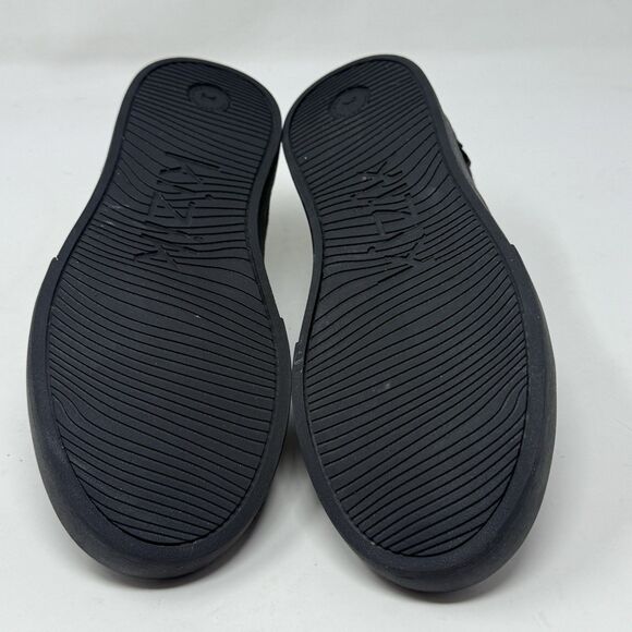 Kizik Venice Sneakers Womens 8.5 Triple Black Canvas Slip In Handsfree Shoes - Picture 15 of 16